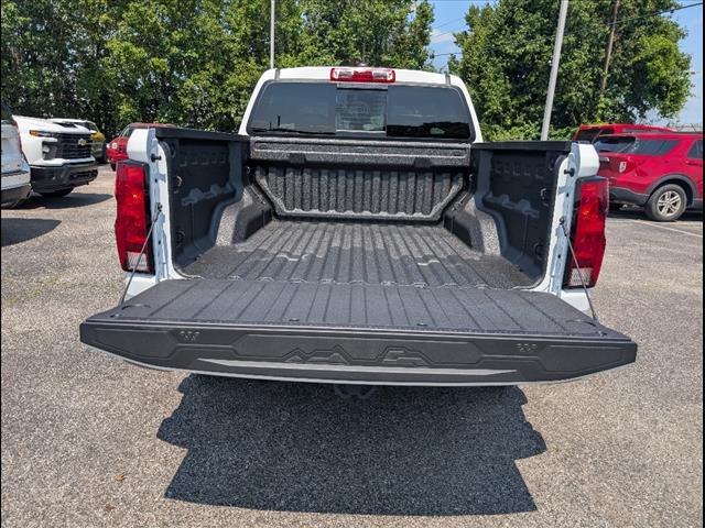 new 2025 Chevrolet Colorado car, priced at $31,820