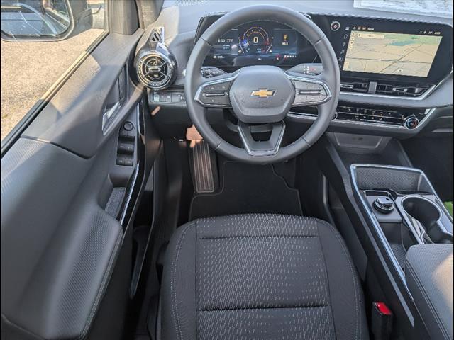 new 2026 Chevrolet Equinox car, priced at $29,995