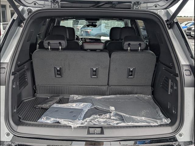 new 2025 Chevrolet Traverse car, priced at $57,700