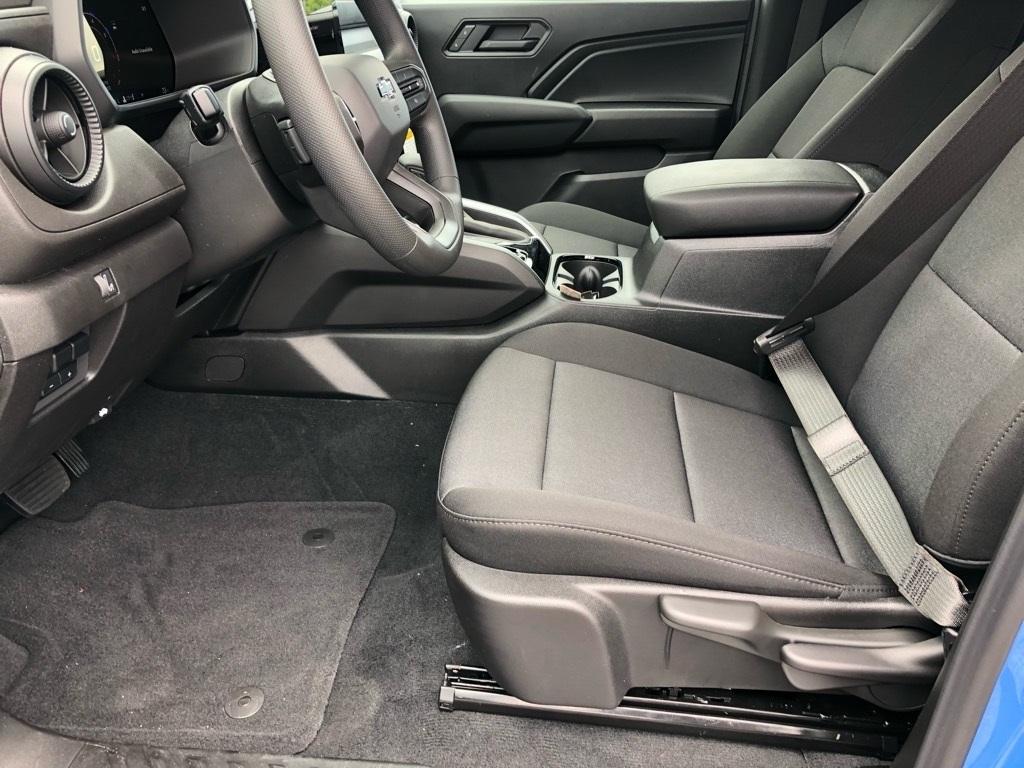 new 2025 Chevrolet Colorado car, priced at $39,345