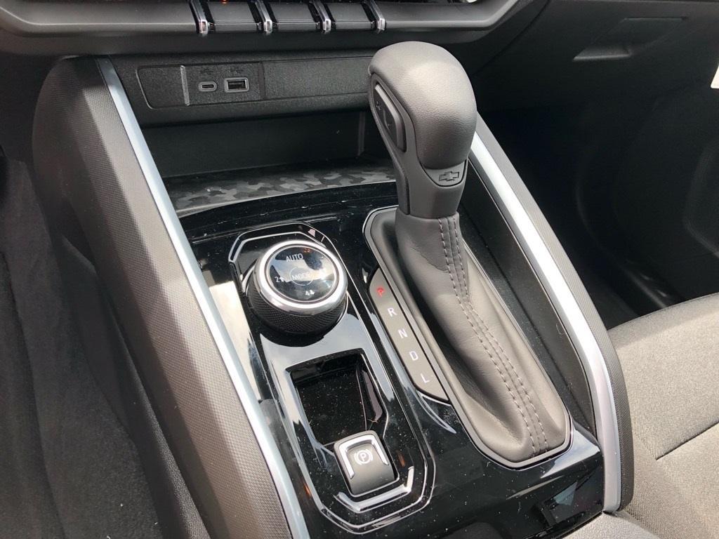 new 2025 Chevrolet Colorado car, priced at $39,345