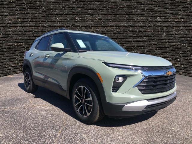 new 2025 Chevrolet TrailBlazer car, priced at $25,990