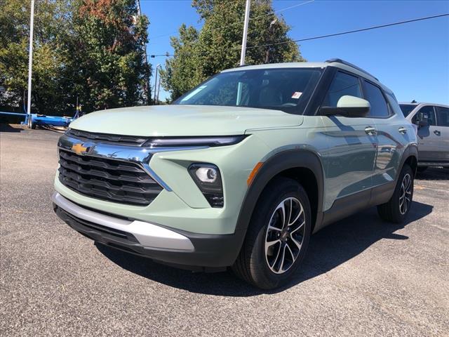 new 2025 Chevrolet TrailBlazer car, priced at $25,990