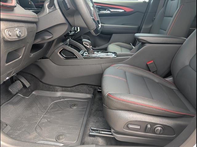 new 2025 Chevrolet TrailBlazer car, priced at $31,330