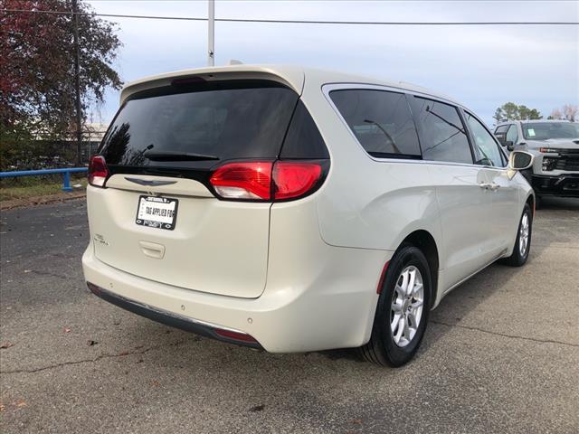 used 2020 Chrysler Pacifica car, priced at $14,629