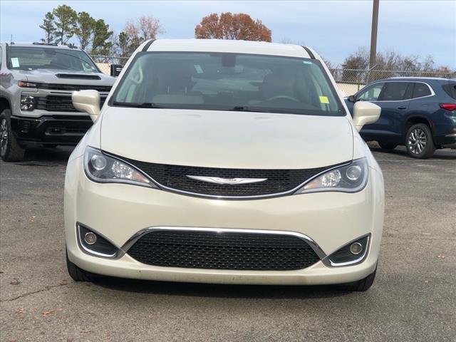 used 2020 Chrysler Pacifica car, priced at $14,629