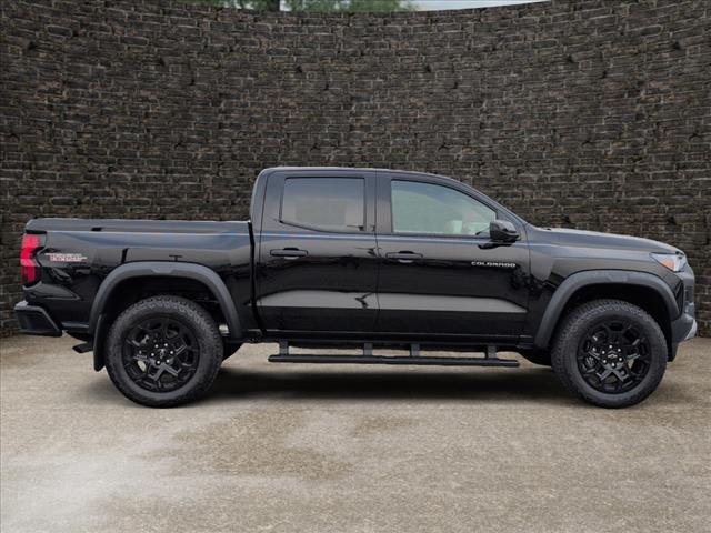 new 2026 Chevrolet Colorado car, priced at $43,270