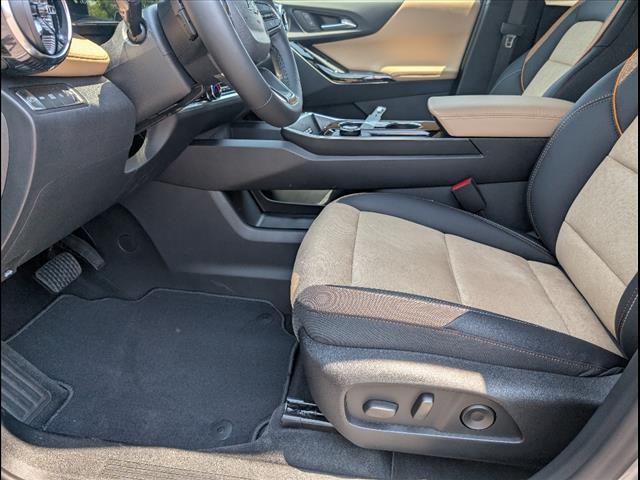 new 2026 Chevrolet Equinox car, priced at $35,595