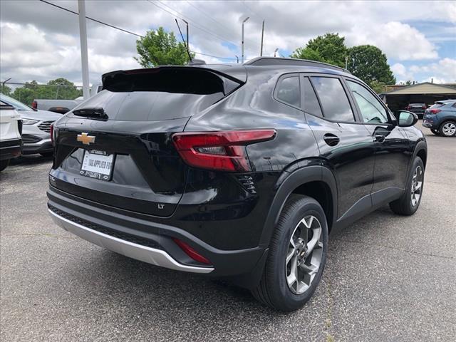 new 2025 Chevrolet Trax car, priced at $24,235