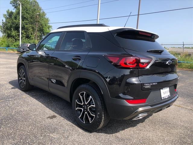 new 2025 Chevrolet TrailBlazer car, priced at $30,585