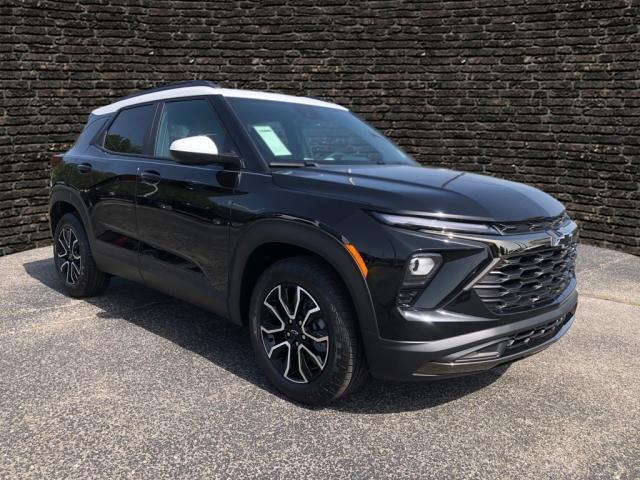 new 2025 Chevrolet TrailBlazer car, priced at $30,585