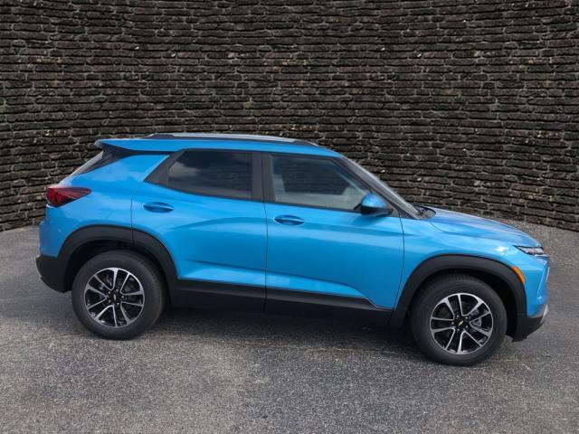 new 2025 Chevrolet TrailBlazer car, priced at $23,735