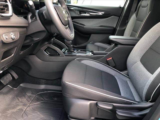 new 2025 Chevrolet TrailBlazer car, priced at $23,735
