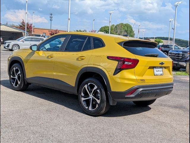 new 2025 Chevrolet Trax car, priced at $22,735