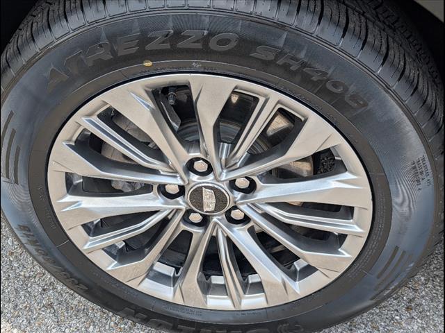 used 2024 Cadillac XT4 car, priced at $36,981