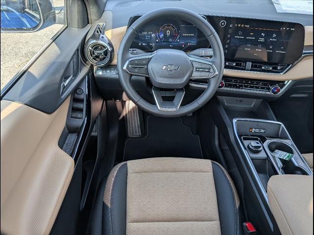 new 2026 Chevrolet Equinox car, priced at $36,395