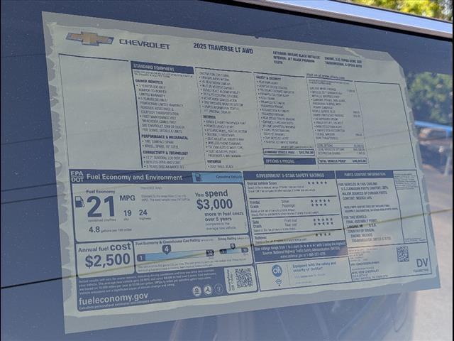 new 2025 Chevrolet Traverse car, priced at $48,093