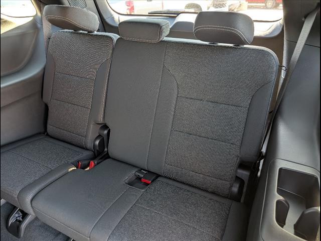 new 2025 Chevrolet Traverse car, priced at $48,093