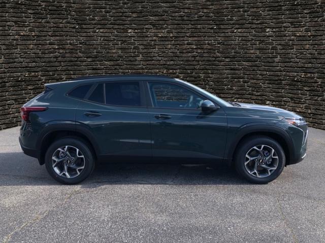 new 2025 Chevrolet Trax car, priced at $24,235