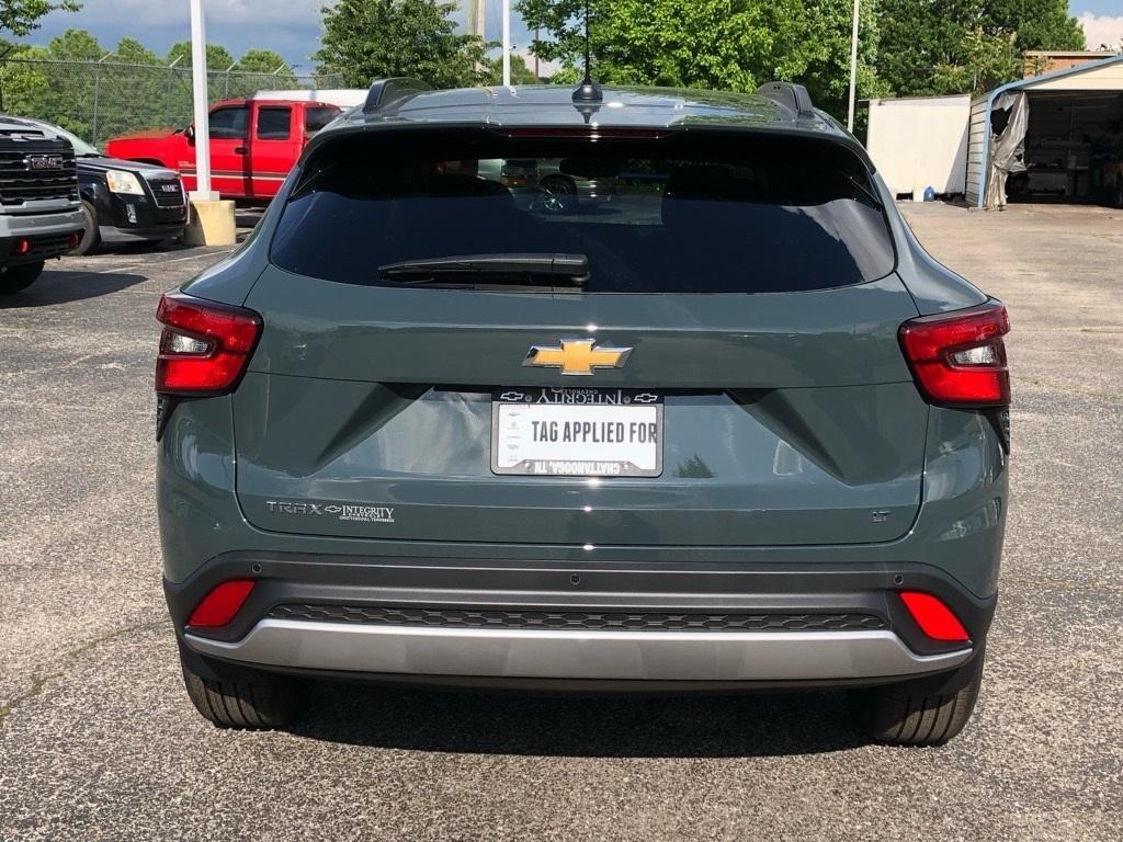 new 2025 Chevrolet Trax car, priced at $24,386