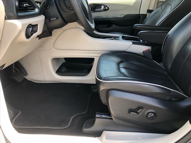 used 2023 Chrysler Pacifica car, priced at $27,995
