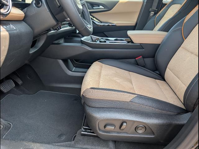 new 2026 Chevrolet Equinox car, priced at $36,395