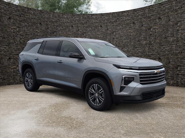 new 2026 Chevrolet Traverse car, priced at $42,695