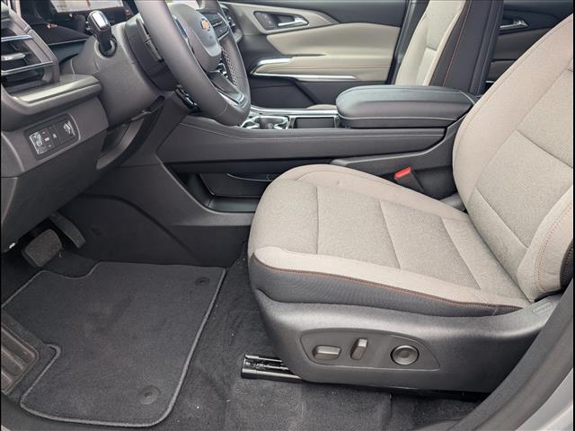 new 2026 Chevrolet Traverse car, priced at $42,695