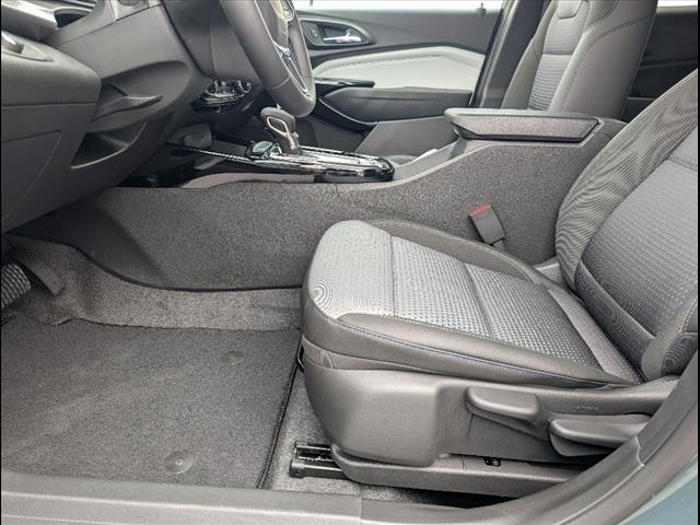 new 2025 Chevrolet Trax car, priced at $23,440