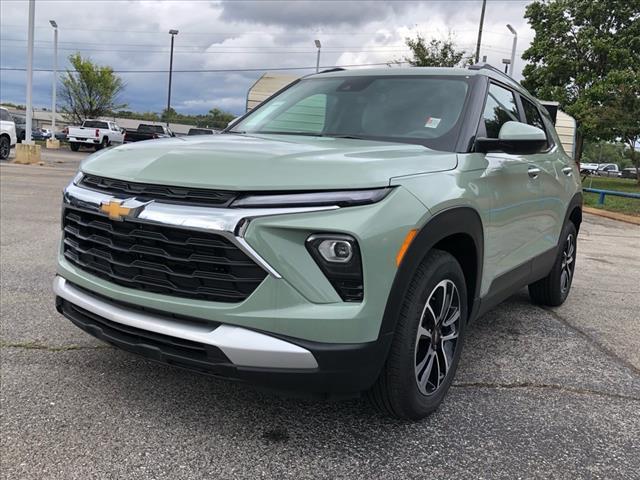 new 2025 Chevrolet TrailBlazer car, priced at $25,990