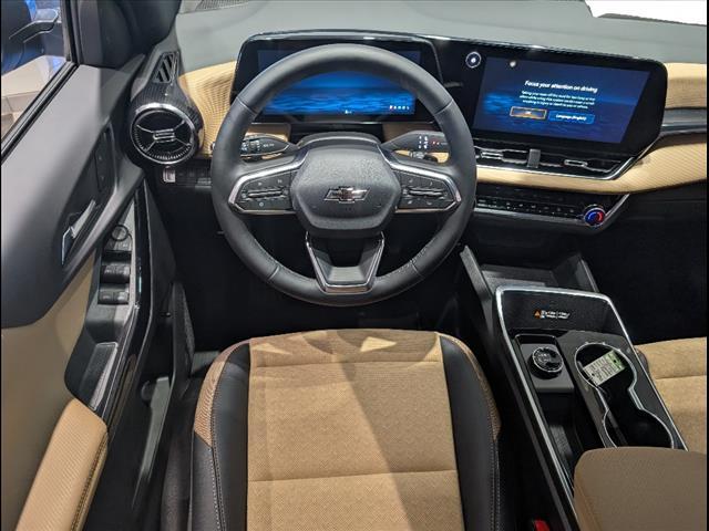 new 2026 Chevrolet Equinox car, priced at $33,395