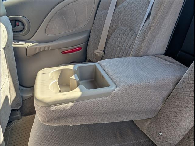 used 2005 Pontiac Bonneville car, priced at $4,994