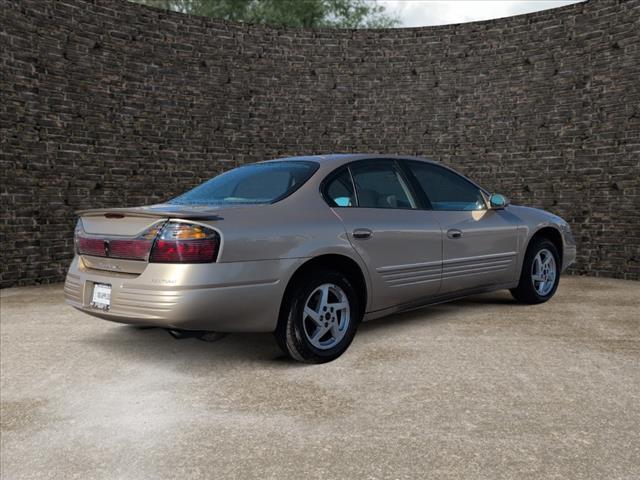 used 2005 Pontiac Bonneville car, priced at $4,994