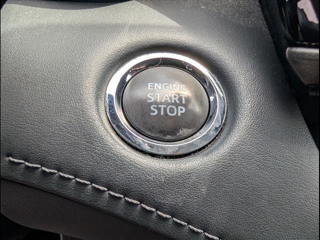 used 2022 Toyota Highlander car, priced at $37,981