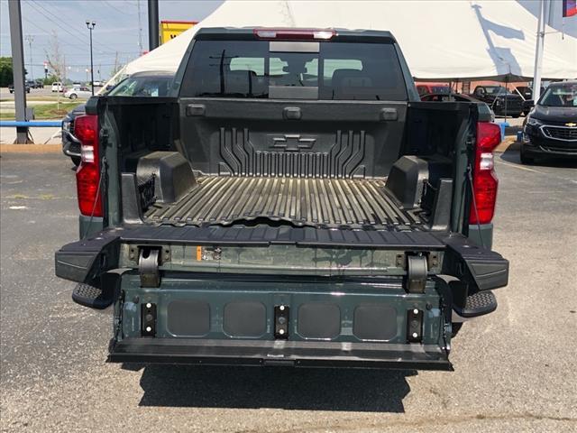 new 2025 Chevrolet Silverado 1500 car, priced at $54,958