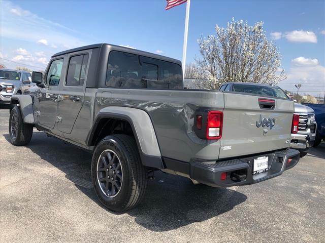 used 2023 Jeep Gladiator car, priced at $33,981