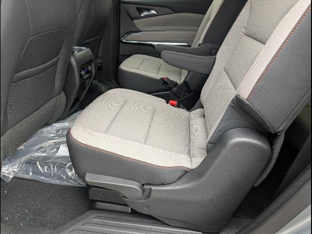 new 2025 Chevrolet Traverse car, priced at $42,195