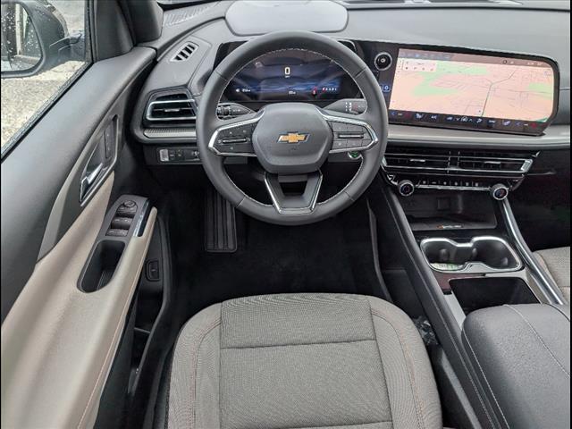 new 2025 Chevrolet Traverse car, priced at $42,195