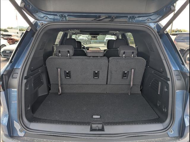 new 2025 Chevrolet Traverse car, priced at $44,595