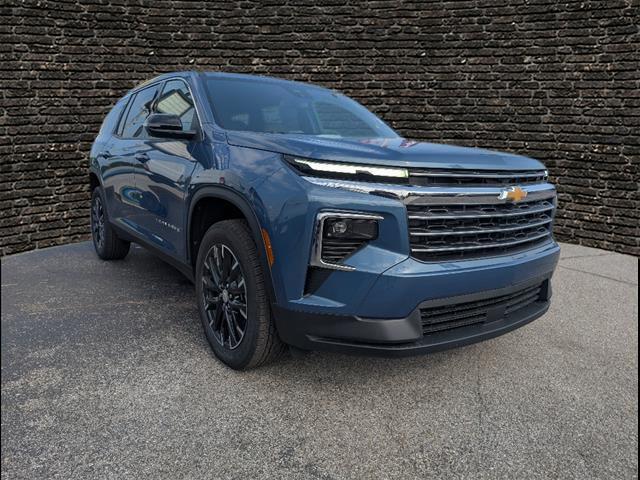 new 2025 Chevrolet Traverse car, priced at $44,595