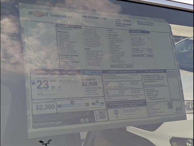 new 2025 Chevrolet Traverse car, priced at $44,595