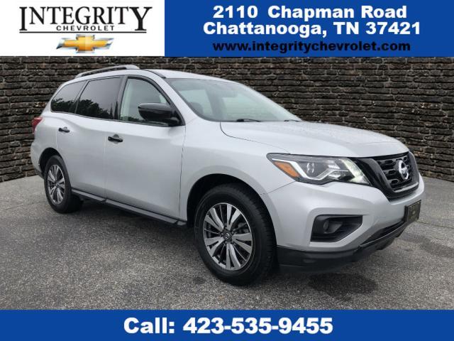 used 2020 Nissan Pathfinder car, priced at $25,986
