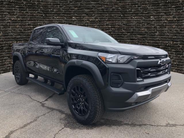 new 2025 Chevrolet Colorado car, priced at $41,395