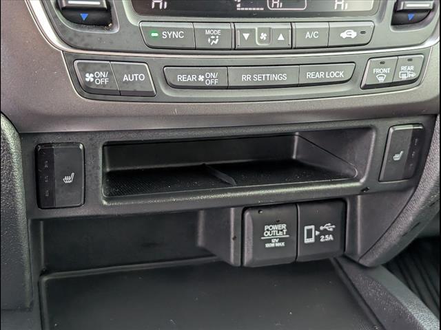 used 2022 Honda Pilot car, priced at $30,997