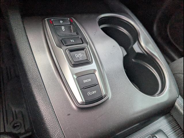 used 2022 Honda Pilot car, priced at $30,997