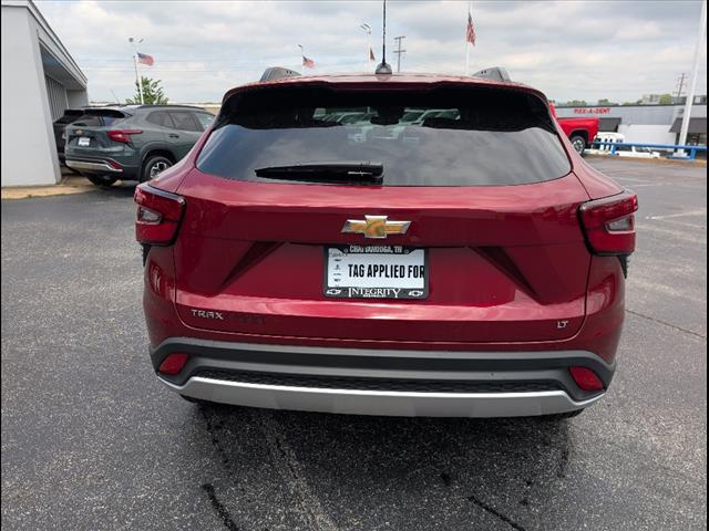 new 2025 Chevrolet Trax car, priced at $23,440