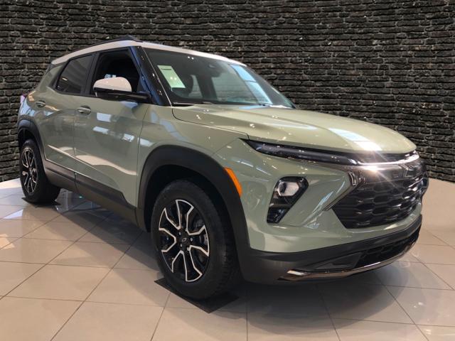 new 2025 Chevrolet TrailBlazer car, priced at $27,935