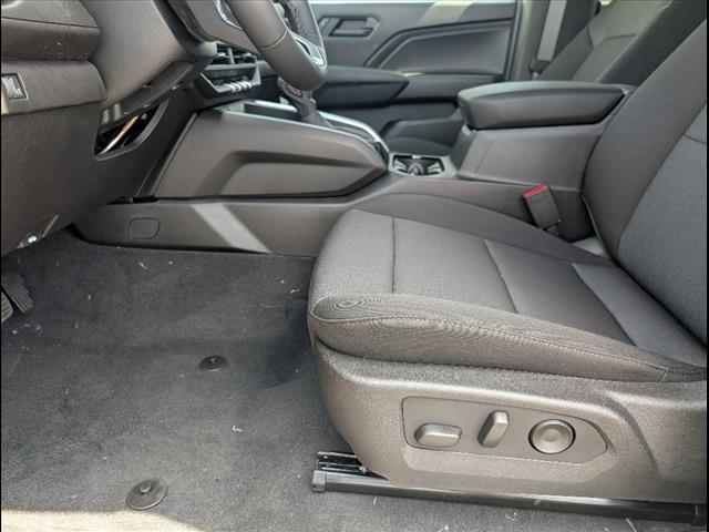 new 2025 Chevrolet Colorado car, priced at $34,130