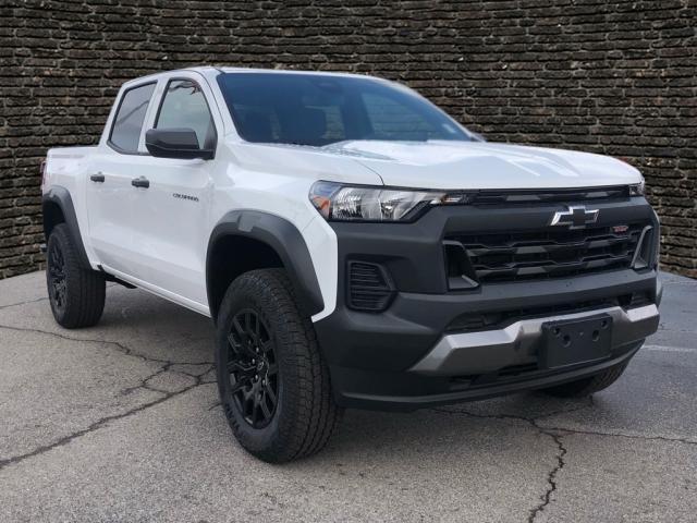 new 2024 Chevrolet Colorado car, priced at $38,010