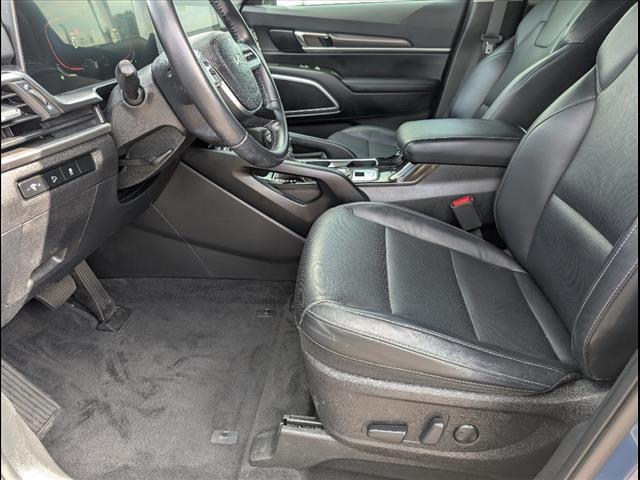 used 2023 Kia Telluride car, priced at $35,918